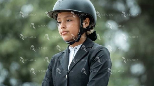 DOMA08062025S-584
